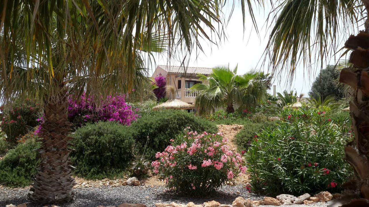 Finca Alqueria Fosca Кампос Екстериор снимка